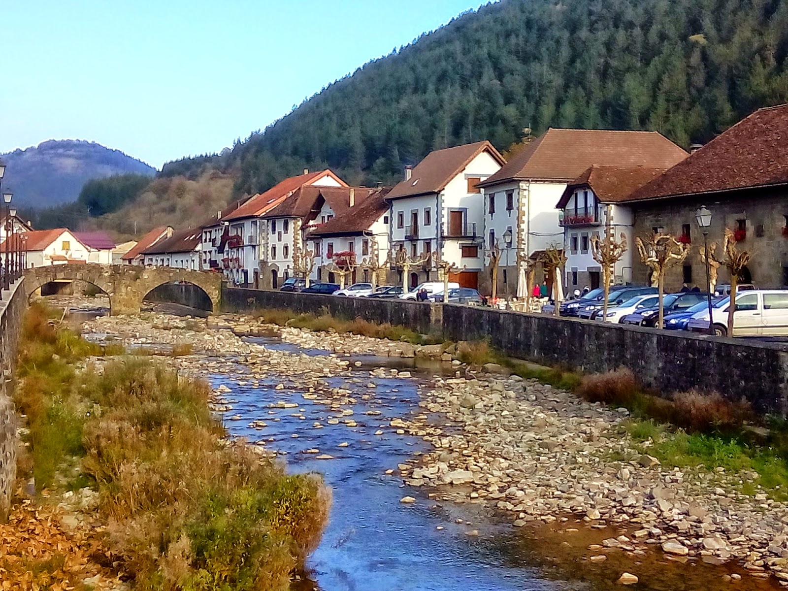 Ochagavía- Otsagabia Ochagavía- Otsagabia