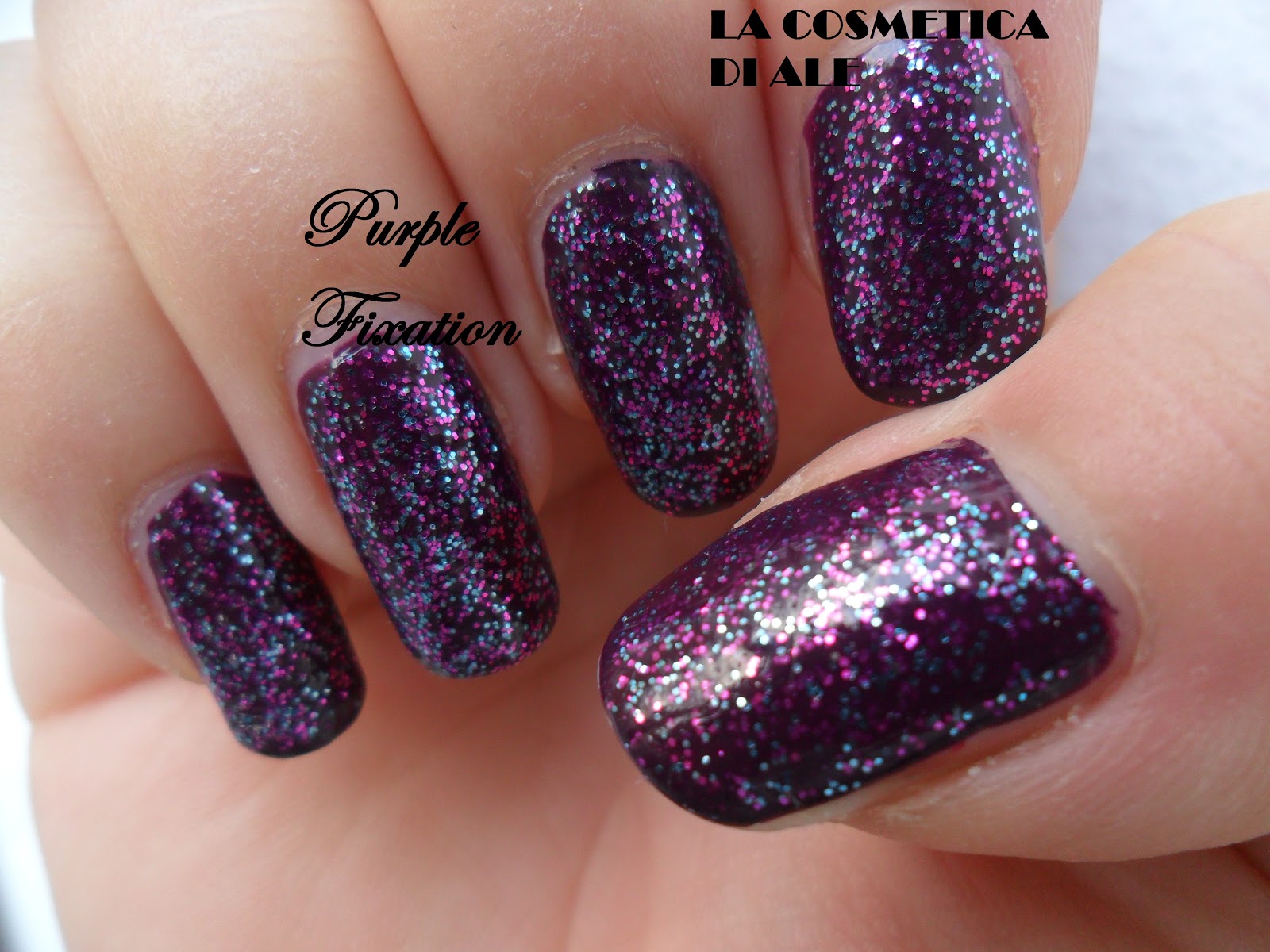 http://4.bp.blogspot.com/-4i0oah4CN2I/ULfQT6DWMeI/AAAAAAAACoo/_mpxOqJuxY0/s1600/unghie+purple.jpg