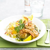 Stir-Fry Shrimp with Cheesy Grits