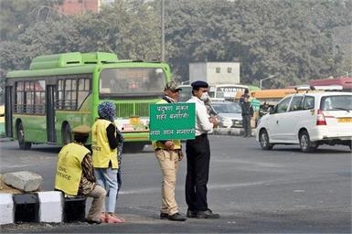 Despite hostile weather, odd-even cut pollution: CSE
