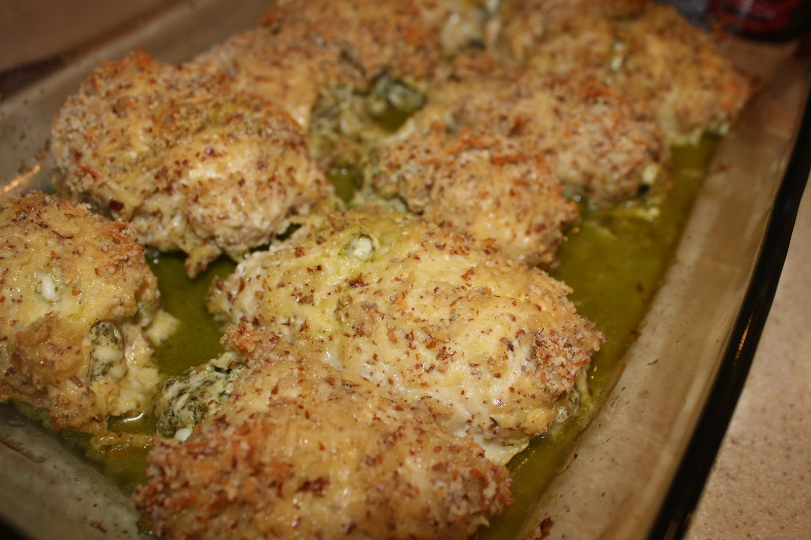 Skinny Jeans Pesto and Ricotta Stuffed Chicken
