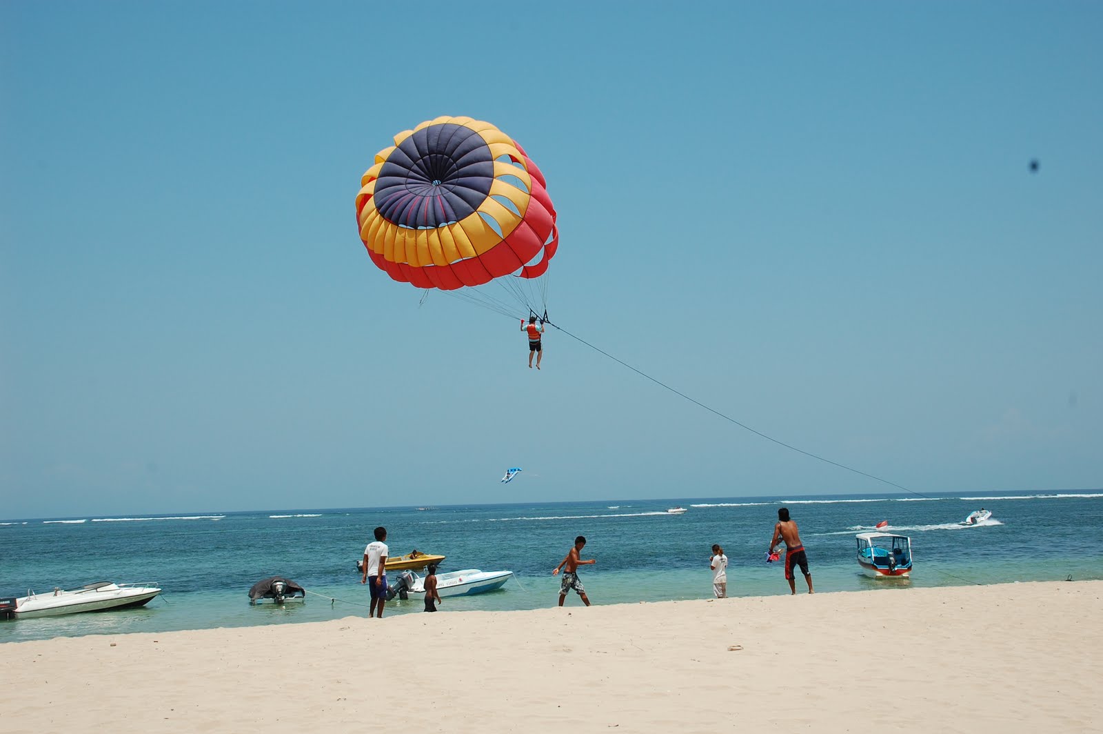 bali parasailing