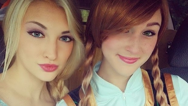 Anna Bersama Sahabatnya Brittany Lee