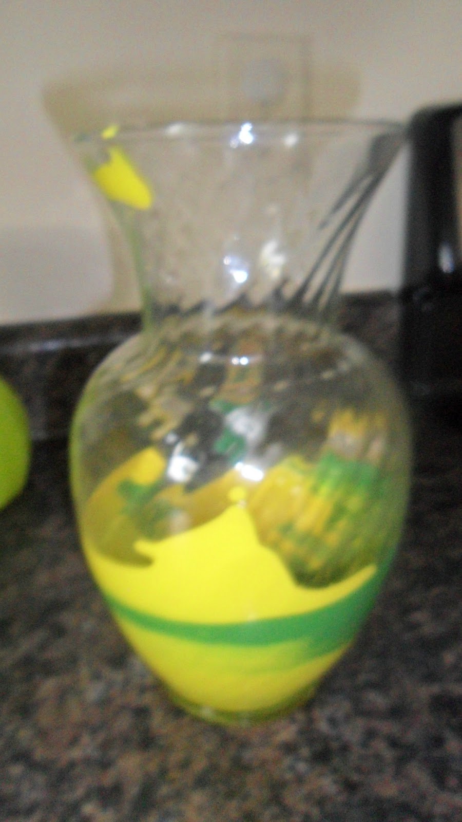 Home For4 Sweet Home DIY Swirl Paint Vases