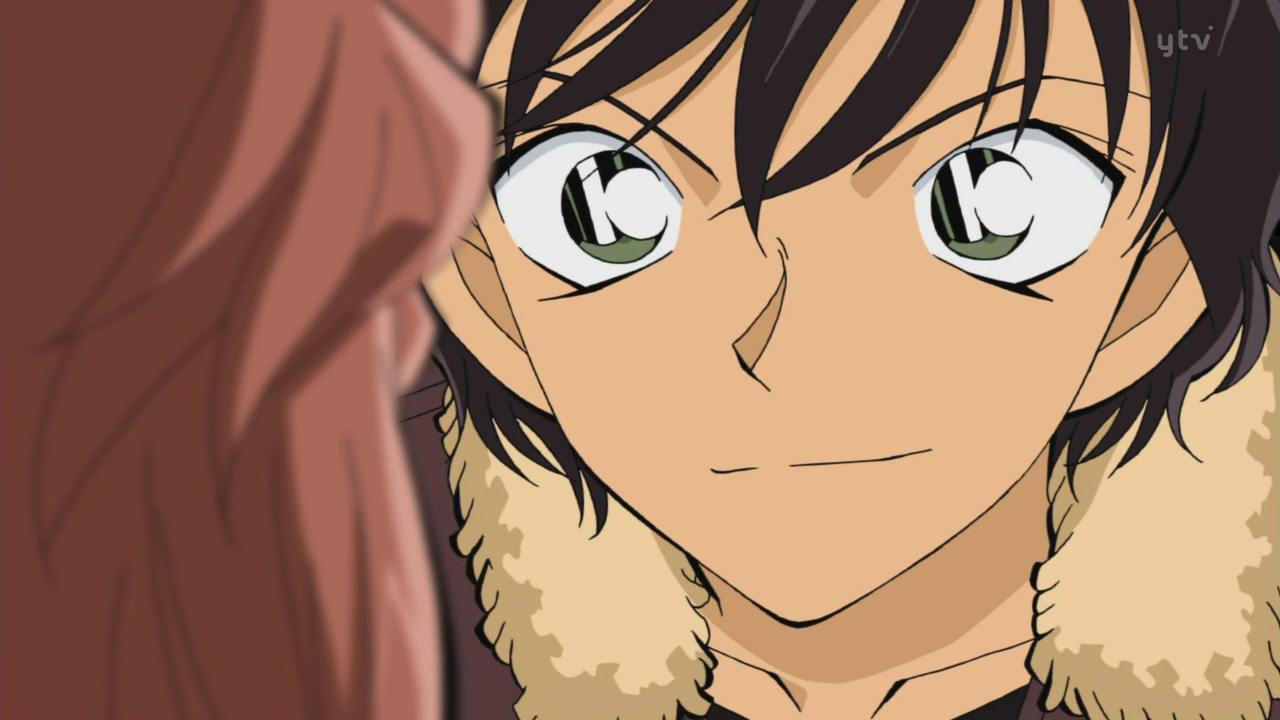 Sera regardant Haibara