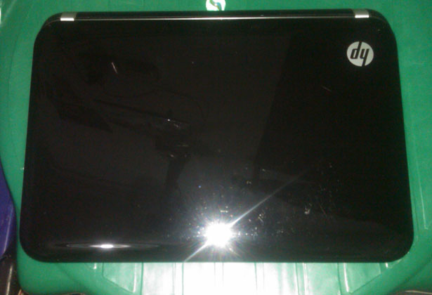 Netbook HP Mini Atom 2600 4 CPU pin lâu