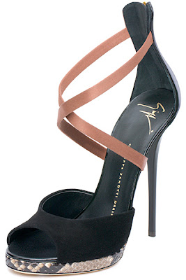 Giuseppe Zanotti fall 2011-12 en elblogdepatricia.com