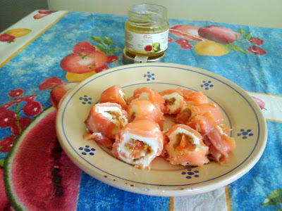 rotolo di salmone con mostarda di fichi lazzaris