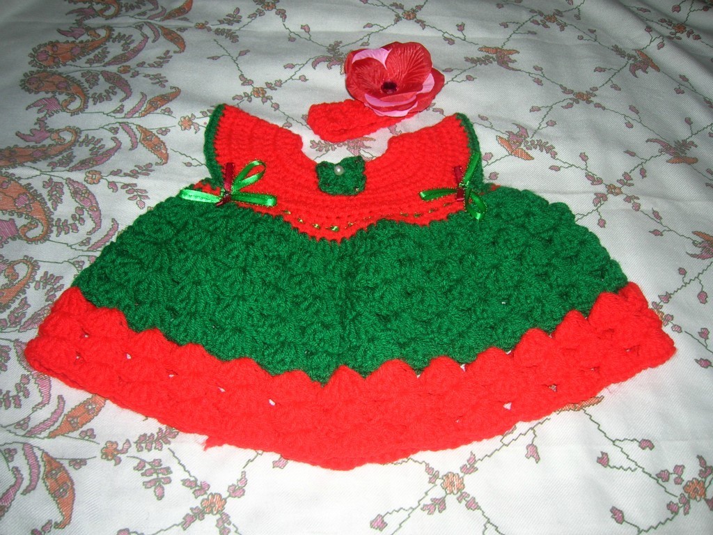 El İşleri ÖRME KIZ BEBEK ELBİSELERİ ÖRNEKLERİ