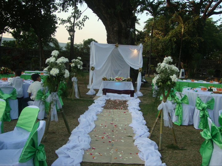 DIY Wedding Canopy me and my husband painstakingly made for a friend 39s DIY Wedding Canopy me and my husband painstakingly made for a friend 39s