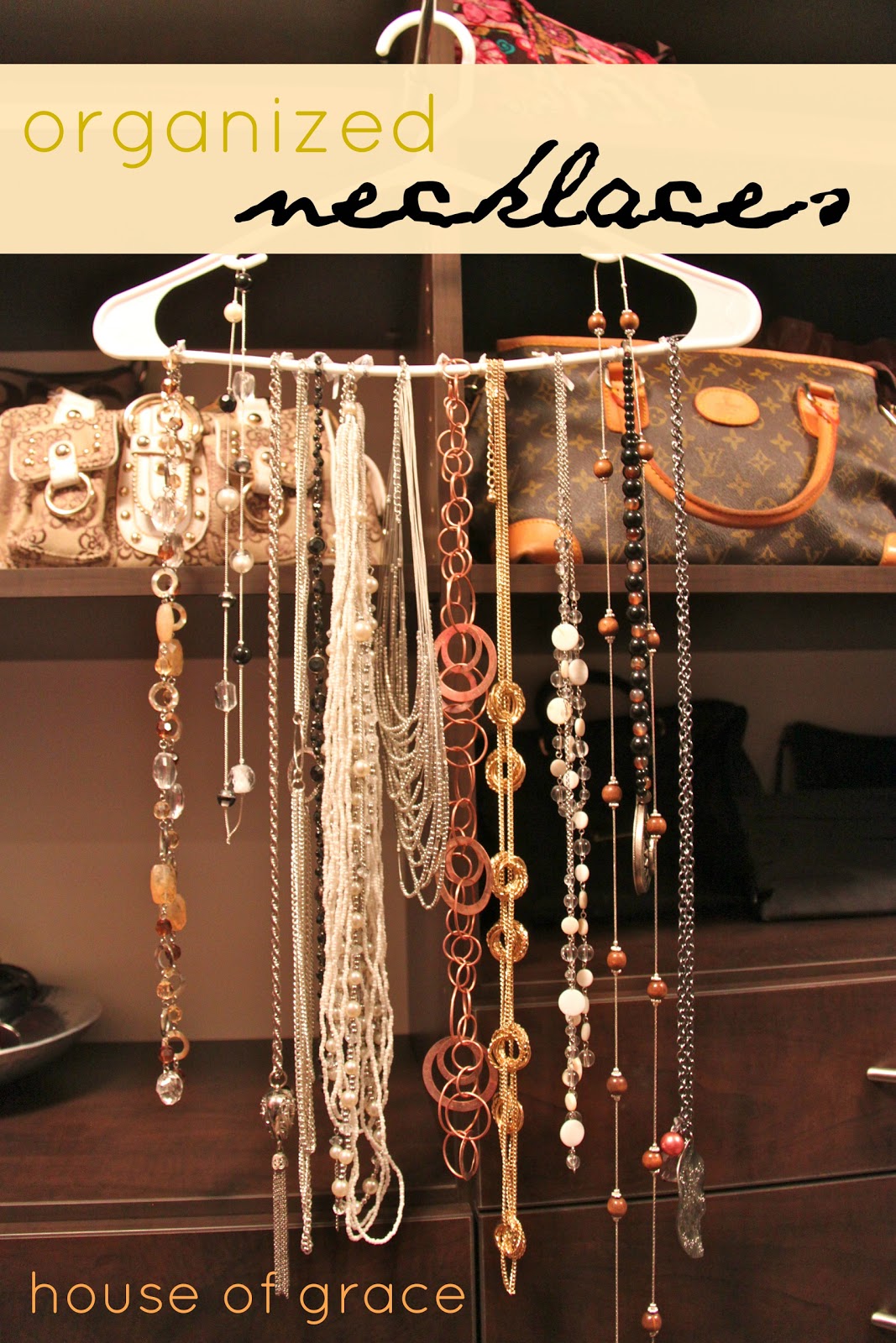 How To Organize Necklaces When Traveling at Kathleen Burson blog