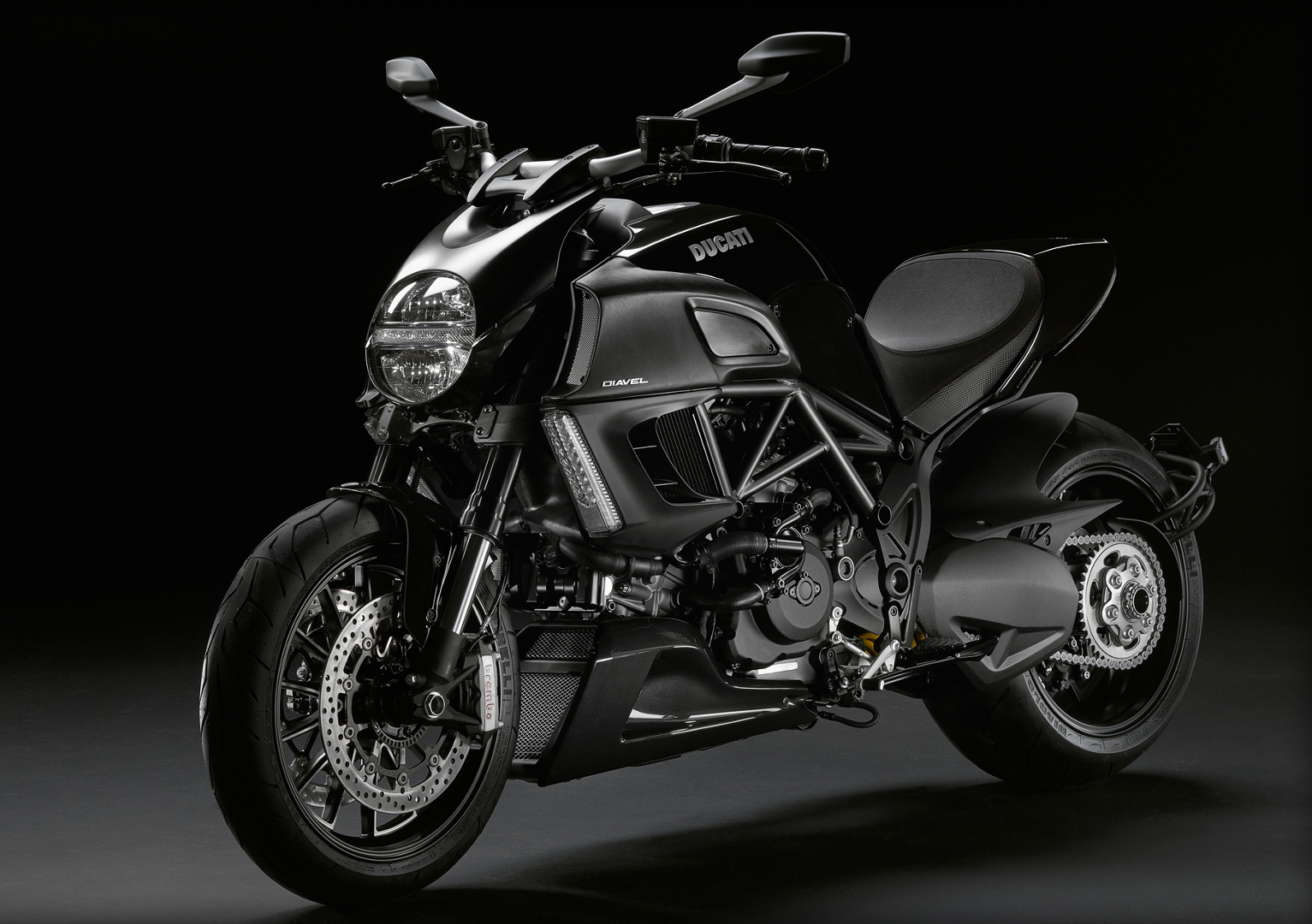 Ducati Diavel Review Mcn Ducati Diavel Review Mcn