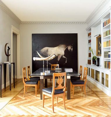 Living Room Shelves on Lately It Seems Like I Have Been Seeing A Lot More Equestrian Inspired