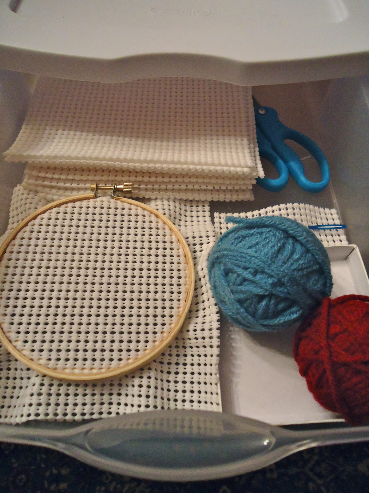 To the Lesson! Sewing Drawers