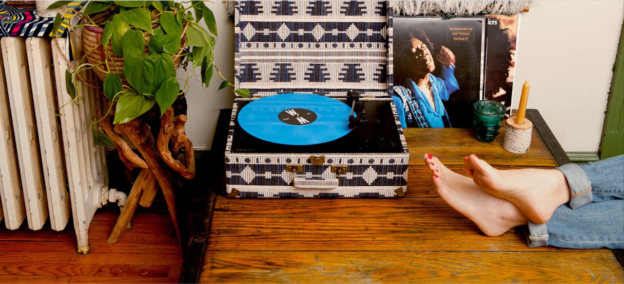 Apartment Decorating Like Urban Outfitters apartment decorating like urban outfitters small studio inside Apartment Decorating Like Urban Outfitters apartment decorating like urban outfitters small studio inside