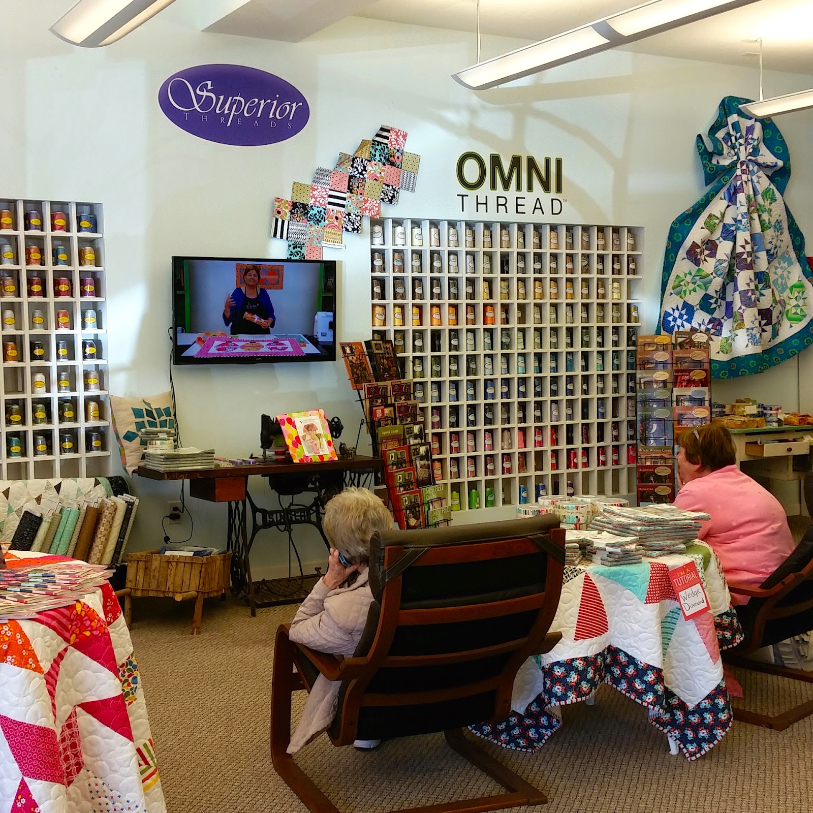 TIA CURTIS QUILTS KCMQG Quilt Retreat in Hamilton