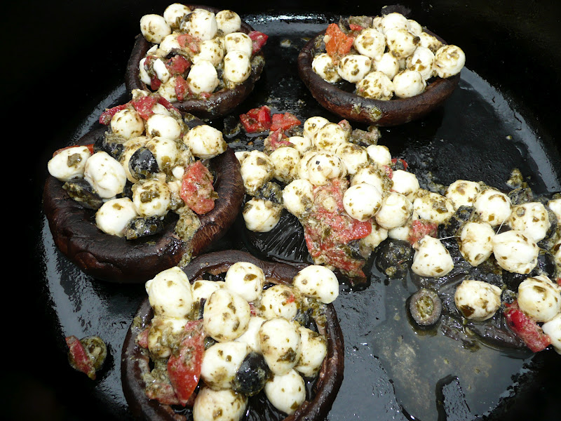 Everyday Dutch Oven Olive Garden Portobello Mushrooms with Mozzarella