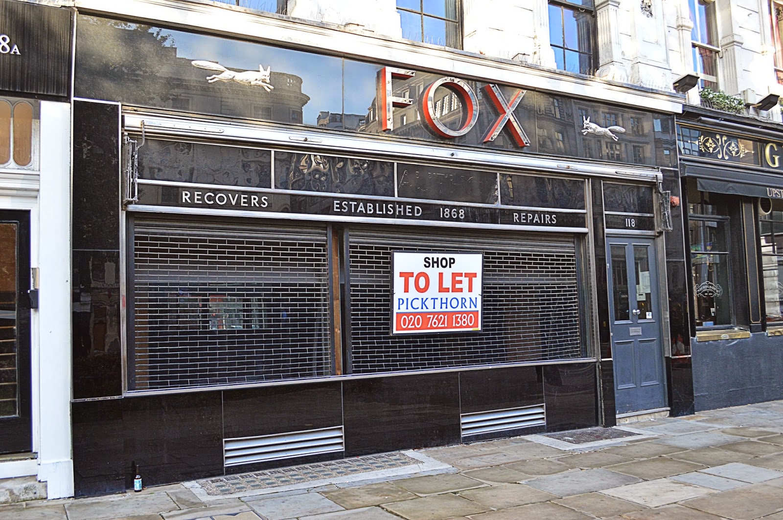London's Historic Shops and Markets Fox Umbrellas, 118 London Wall, EC2