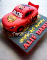 Lightning McQueen Cake