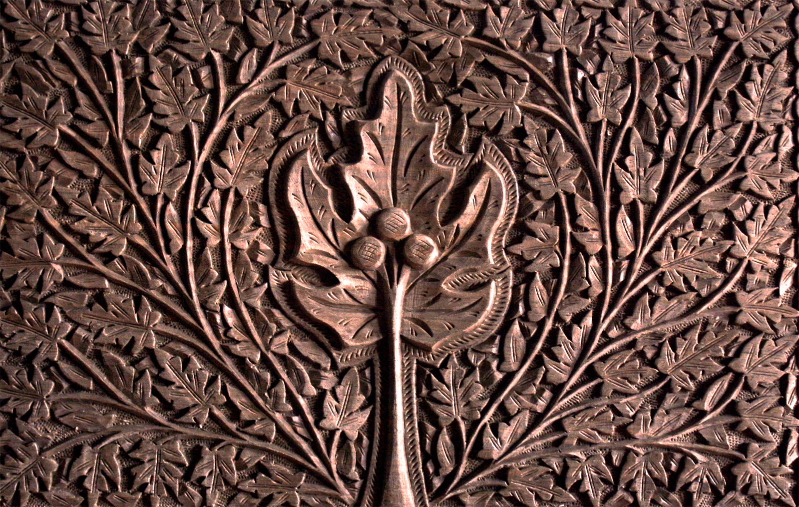 Handicrafts & Decoratives Handicrafts of Kashmir