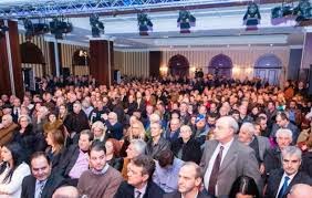 Γιατί απέλυσαν τον σκηνοθέτη του Σαμαρά μετά τη συγκέντρωση στη Λάρισα jpg