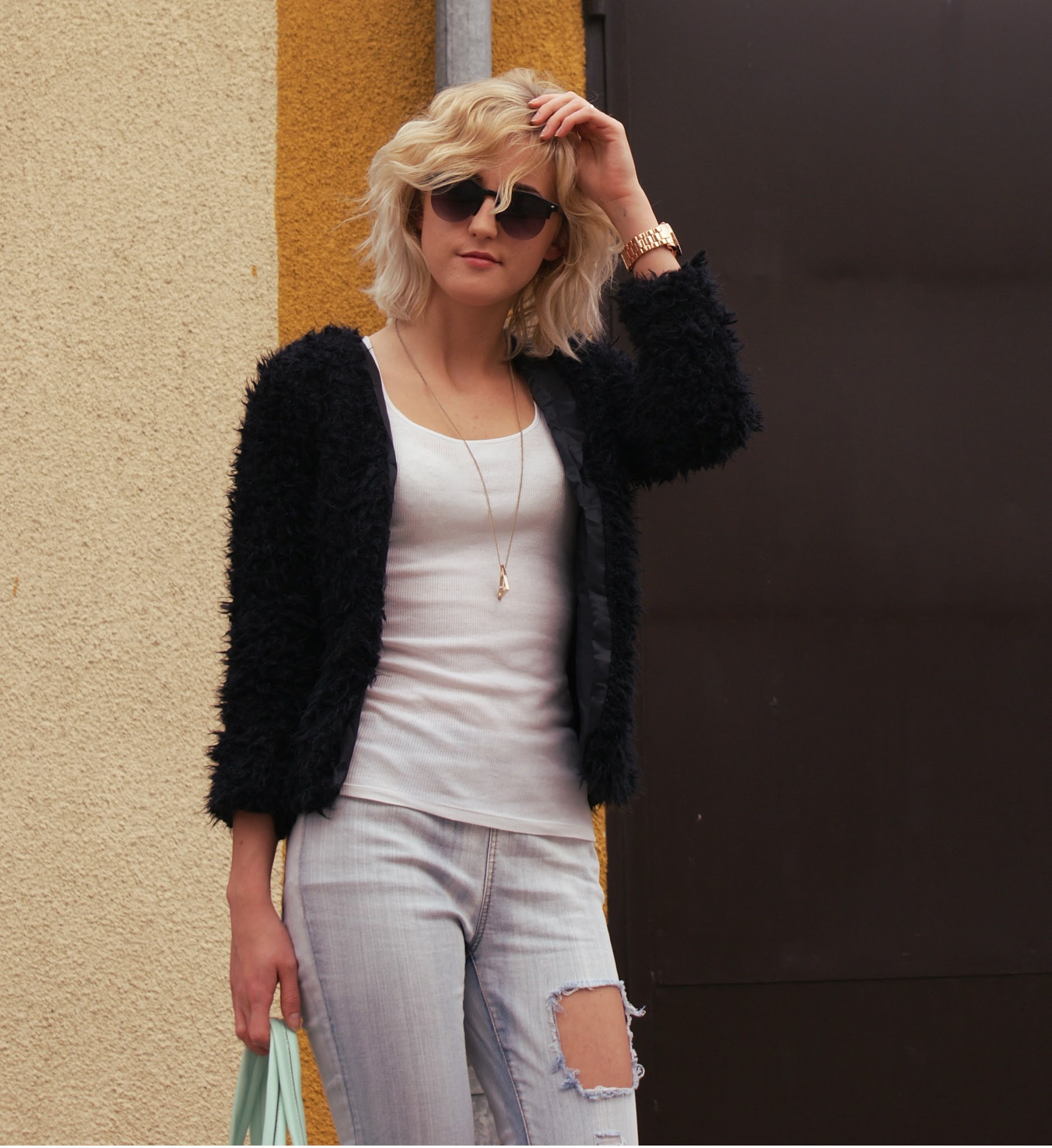 Black fur and pastels