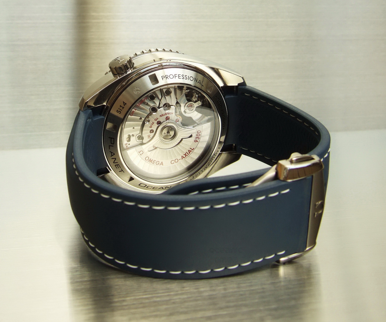 OceanicTime OMEGA Seamaster OCEAN Titanium Liquidmetal® Chrono