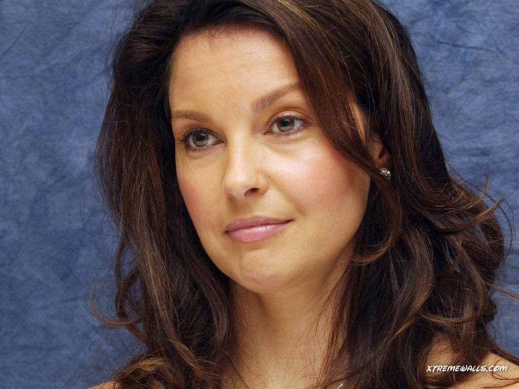 http://4.bp.blogspot.com/-4rIn2QRNBtQ/T4RLKsdfIkI/AAAAAAAAC1U/2Xr5Pl_FeBE/s1600/ashley-judd-100-01.jpeg