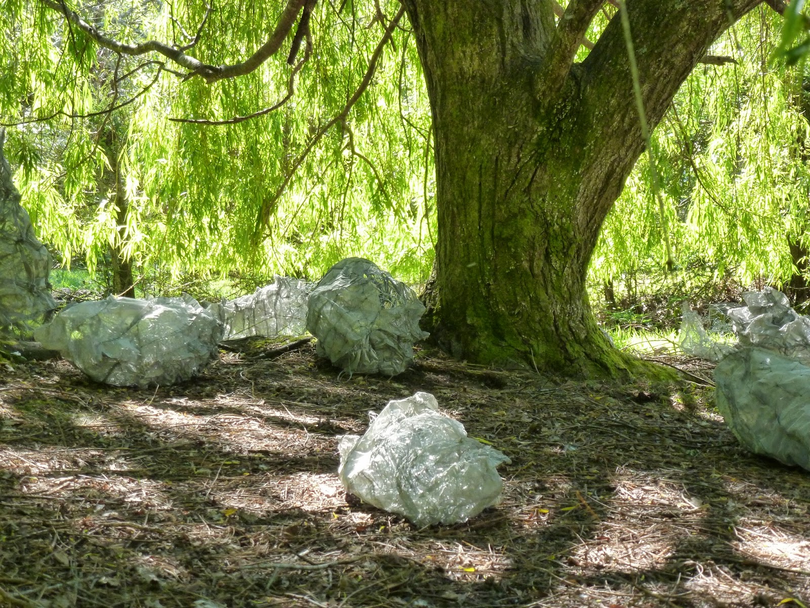 Alysn Midgelow-Marsden. 'Change' textile sculpture Alysn Midgelow-Marsden. 'Change' textile sculpture