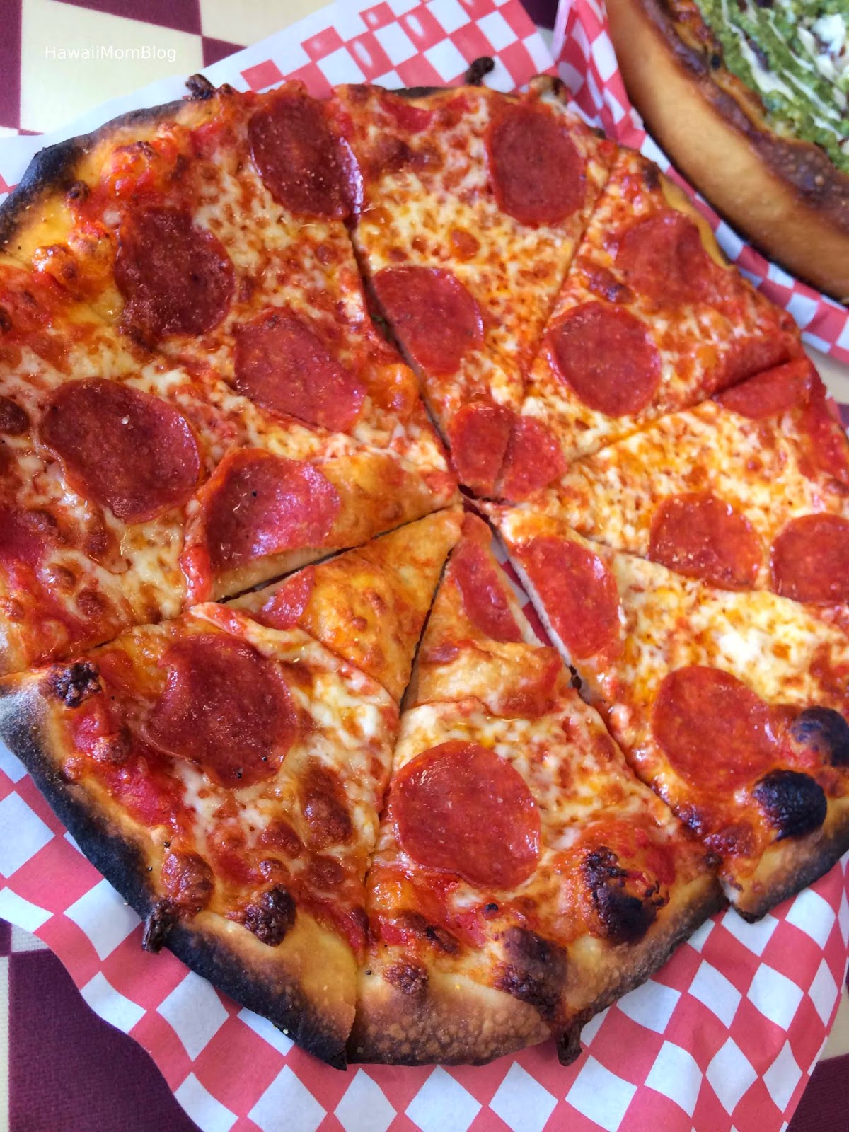 Hawaii Mom Blog Kaneohe's Boston Pizza