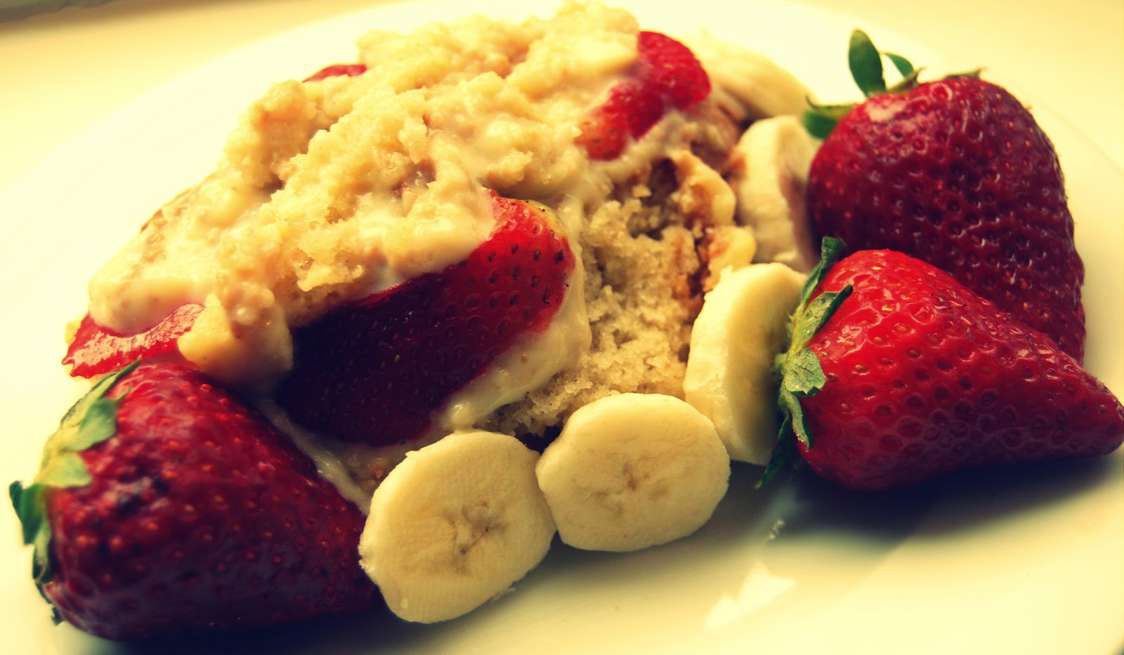 Motley Chew Cake and Custard Pudding