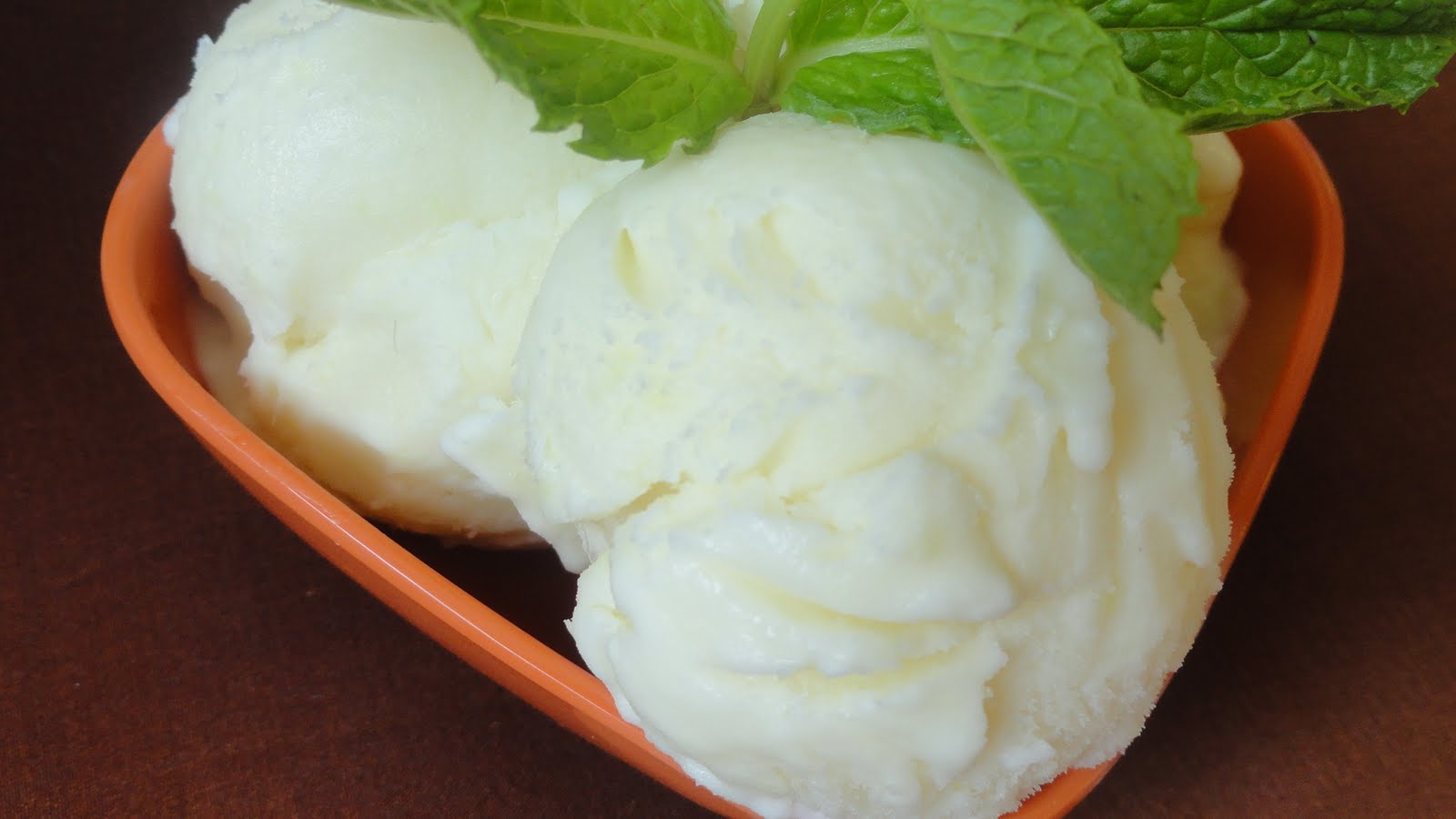 A Peek into My Kitchen Ginger Icecream