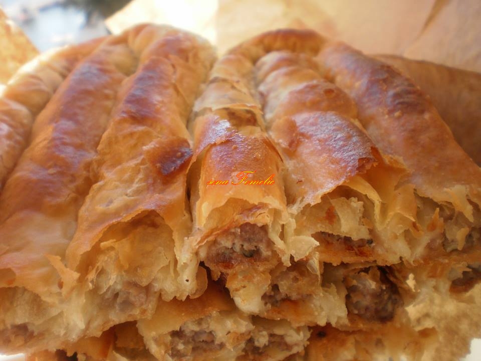 ŽIV i Burek / Meat pie "burek"
