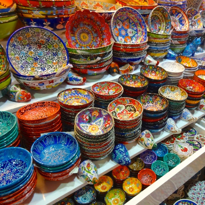 Ceramics in The Grand Bazaar, Istanbul, Turkey