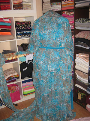Mother of the Groom Dress www.sewplus.blogspot.com