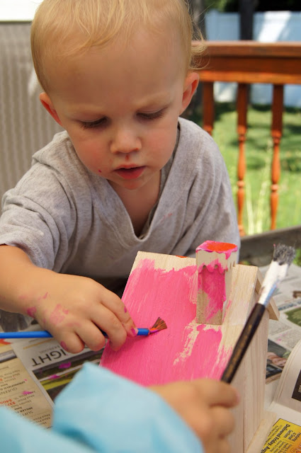 painting_a_birdhouse Toddler Painting Birdhouse