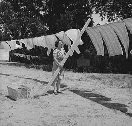 54%2Bclothes%2Bline.jpg