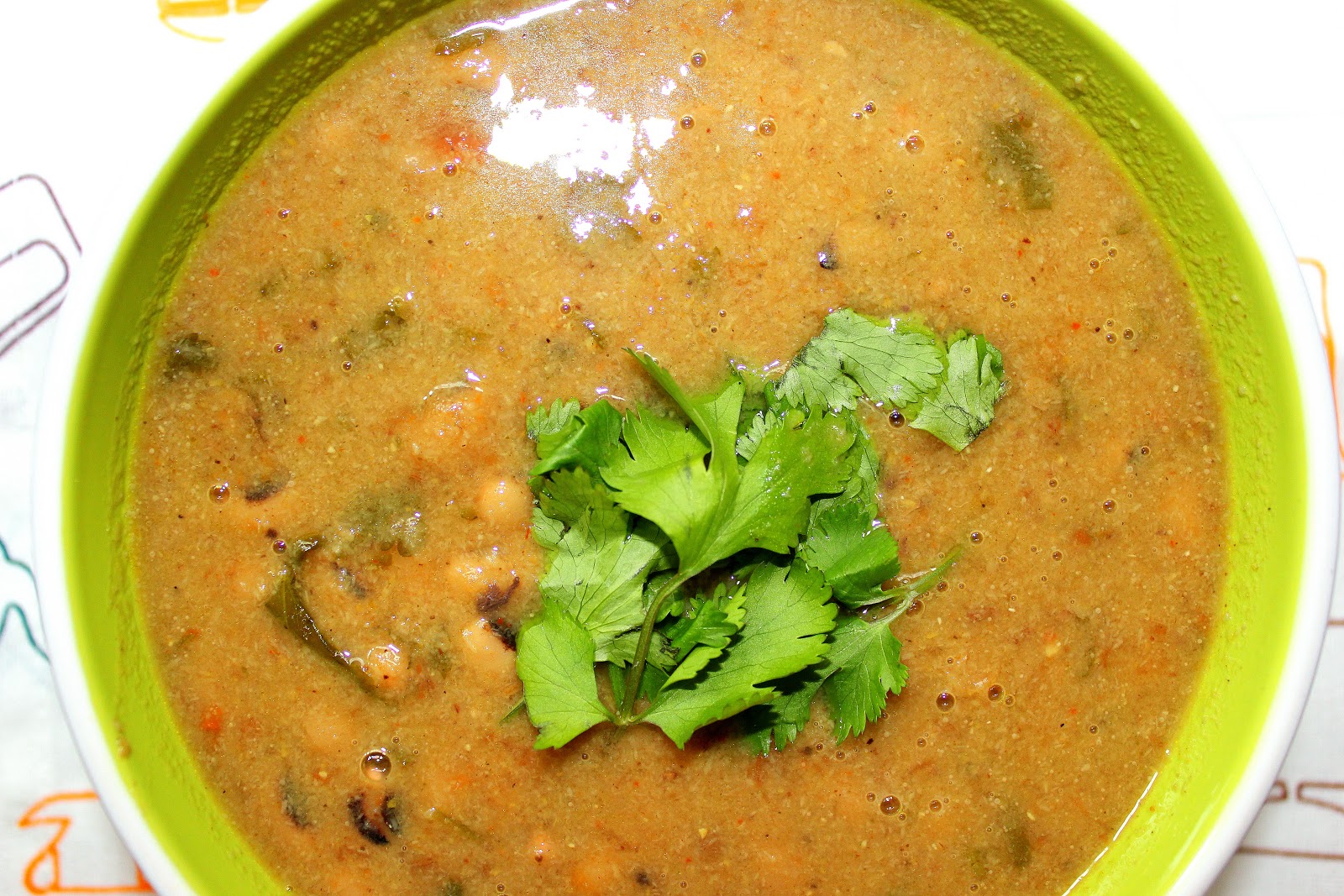 Lakshmi's Kitchen Black Eyed Bean Curry