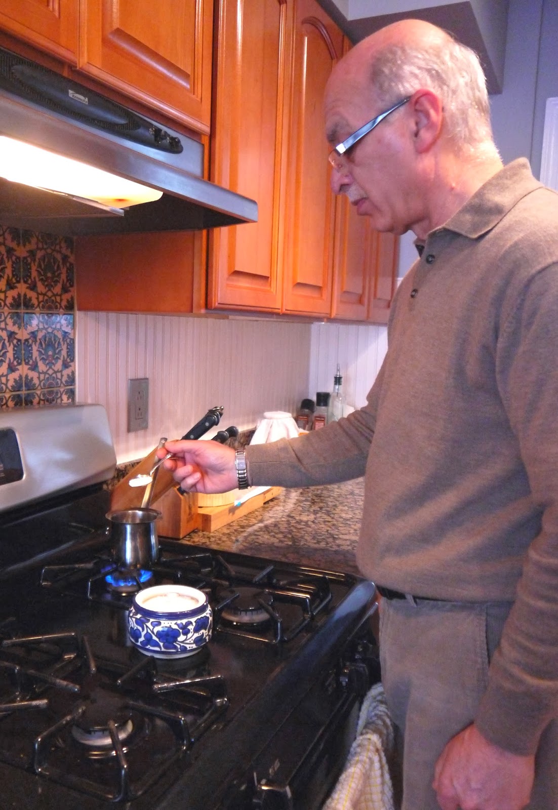 Bint Rhoda's Kitchen How to Make Arabic Coffee, or Boiled Coffee with