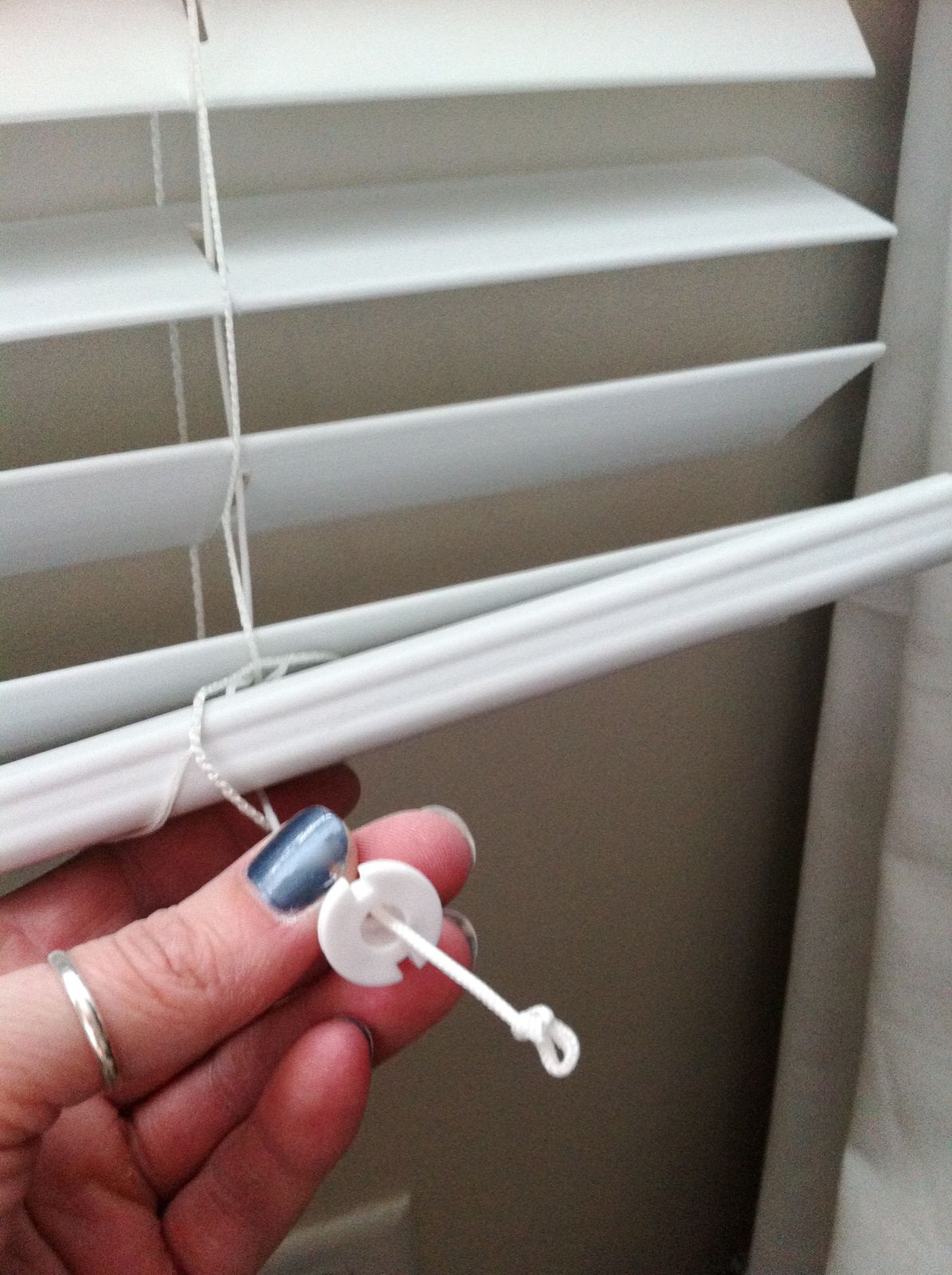 blinds shorten unknotted
