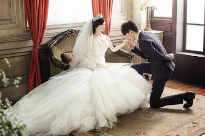 Man marries doll to save lover from becoming widowed Man marries doll to save lover from becoming widowed