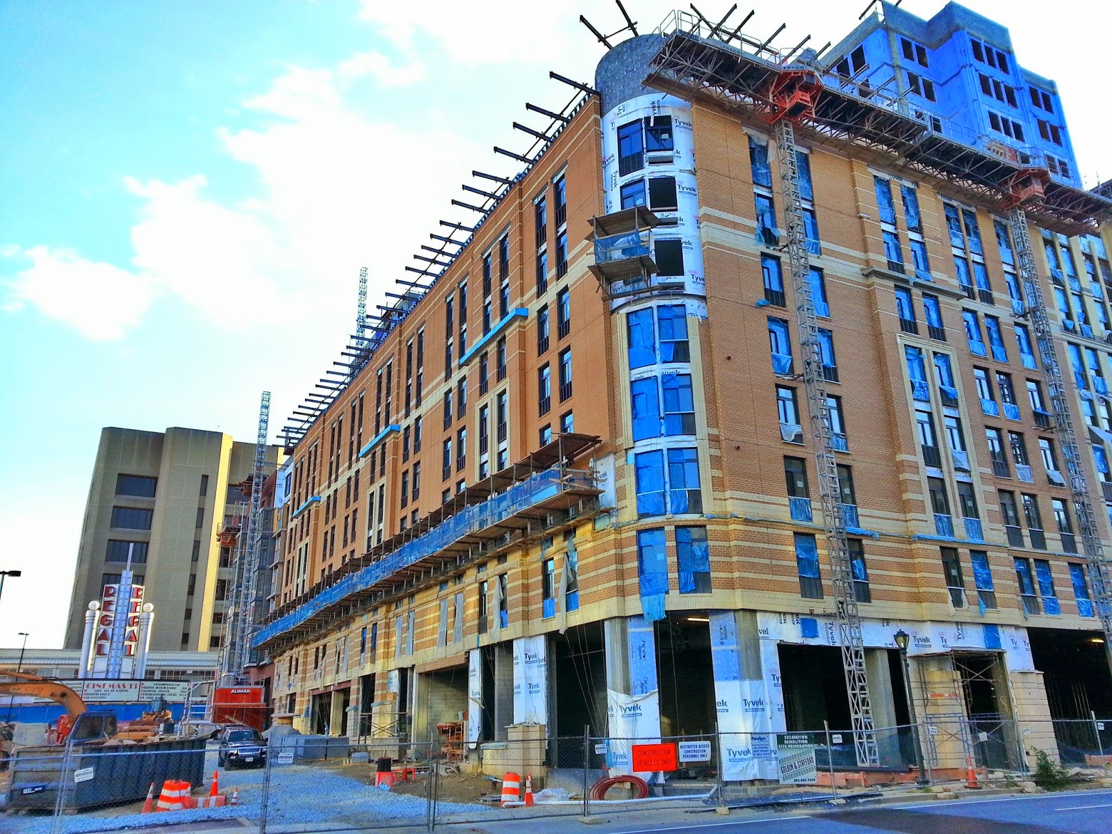 Rockville Nights ROCKVILLE CONSTRUCTION UPDATE THE UPTON/CAMBRIA