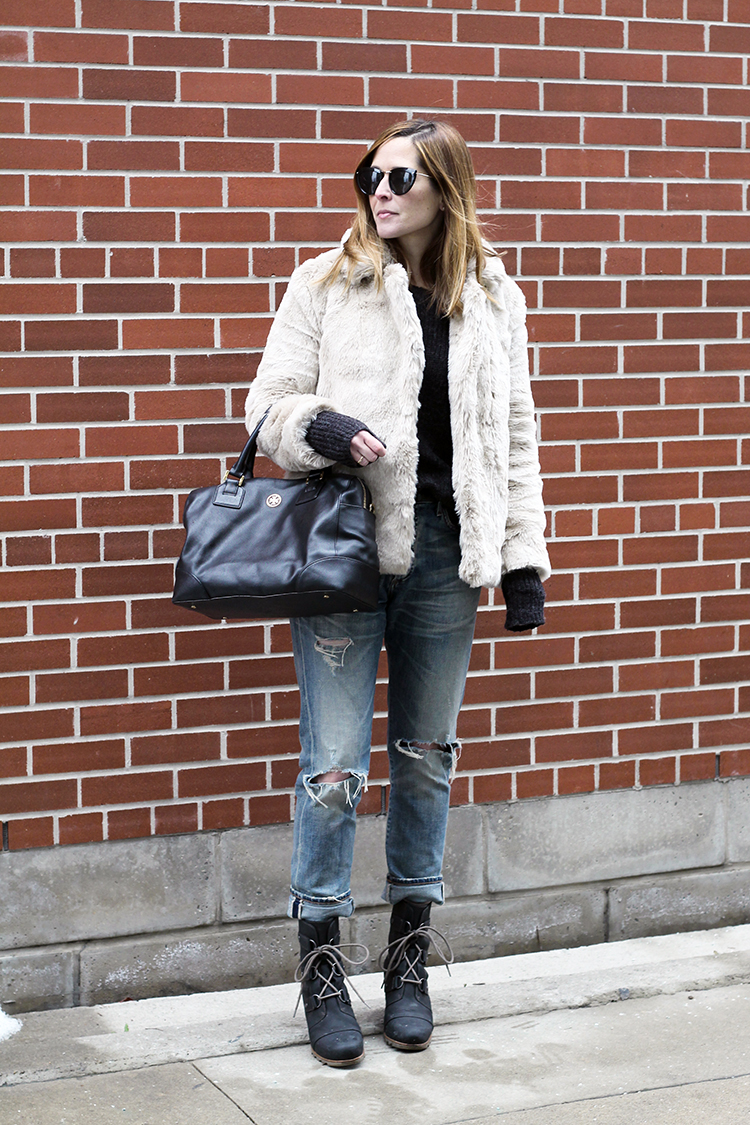 sorel wedge outfit