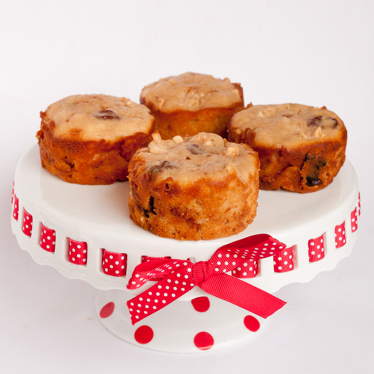 Sweet Twist of Blogging Apple Cakes with Toffee & Dried Cherries