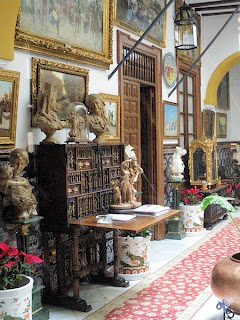 04 Patio Plaza del Museo 02