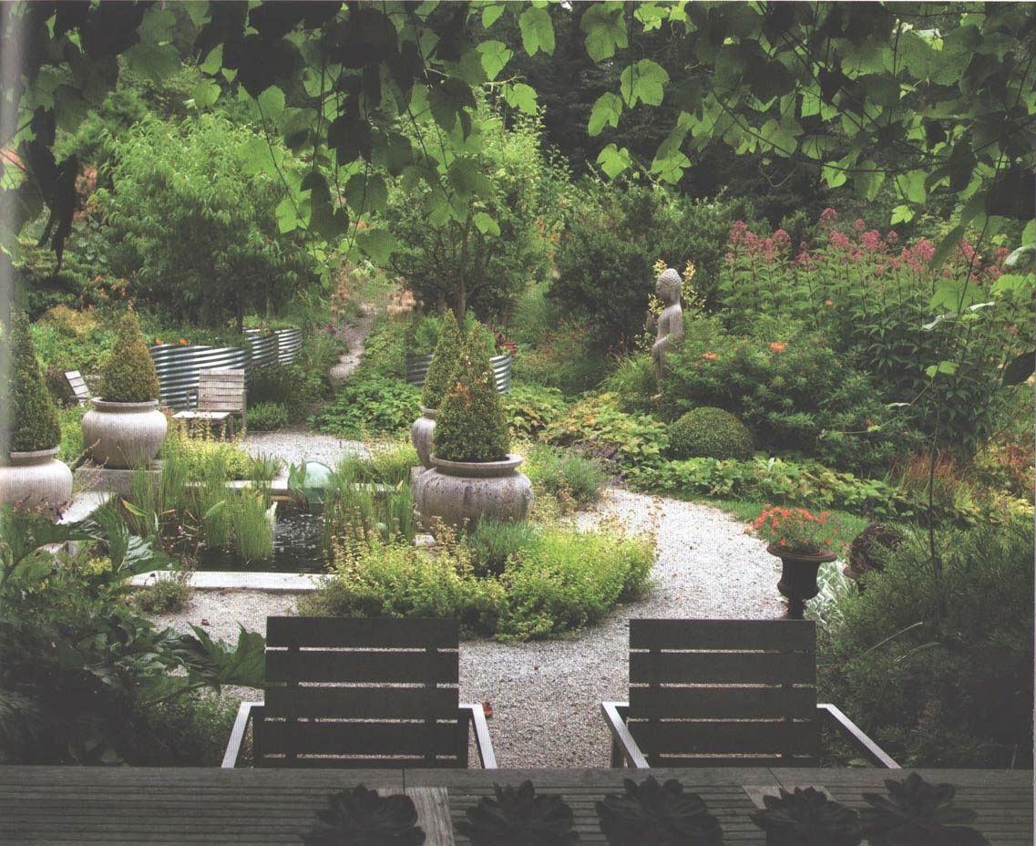 Garden Fancy Book Review "The New LowMaintenance Garden" by Valerie