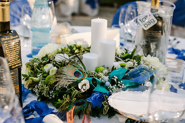 Matrimonio blu pavone e shabby chic a Villa Grock | ©2012 Les Amis Photo Real wedding, wedding inspiration blog, italian wedding