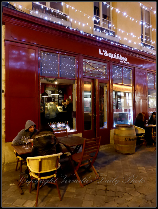 VersaillesDailyPhoto blog Dans la rue des deux portes