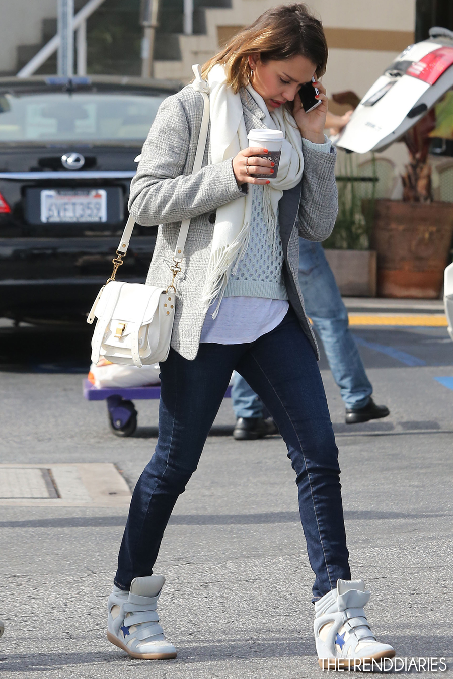 Celebrity bag: jessica alba’s proenza schouler Celebrity bag: jessica alba’s proenza schouler