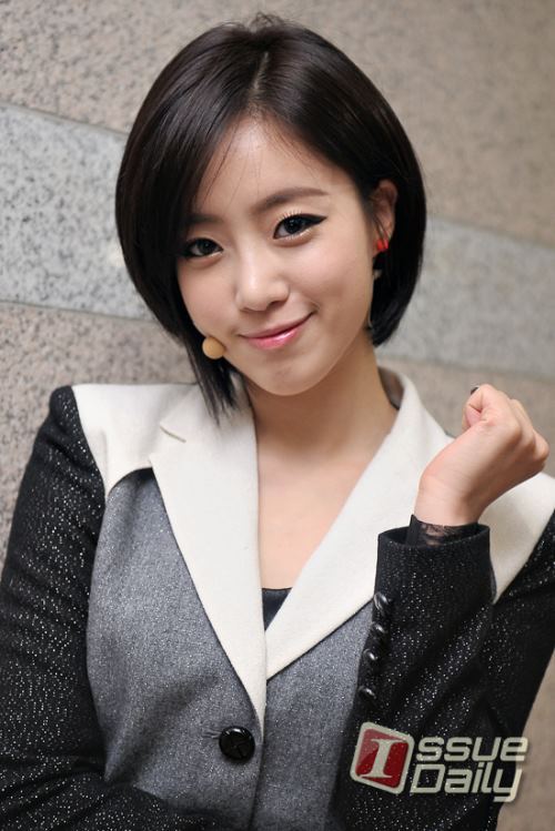 T-ara's Eunjung and her set of lovely photos | T-ara World